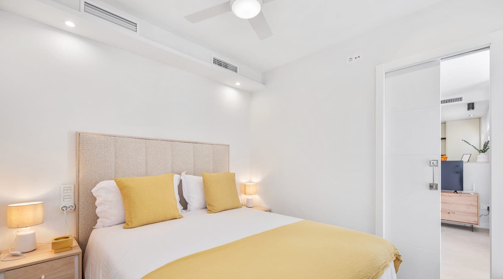 Spálňa — apartmán Costa Apolo v Marbelle